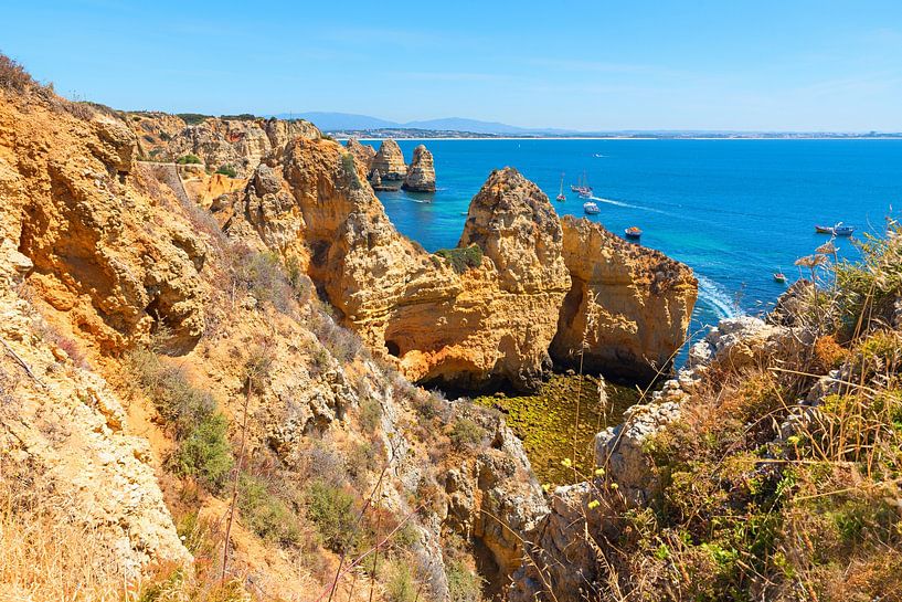 Rocky coast Ponta da Piedade Lagos by SusaZoom