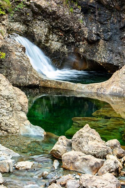 Waterfall and Crystal Clear von Vincent van den Hurk