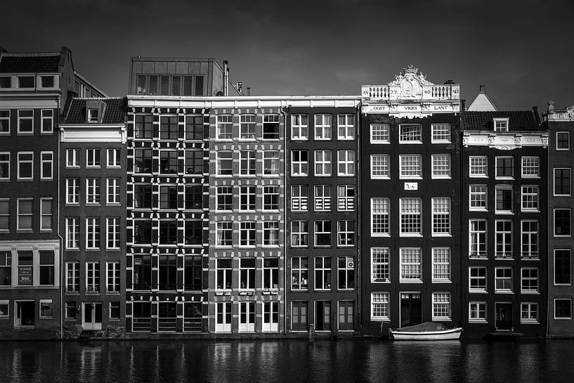 Ik krijg nog een titel by Iconic Amsterdam