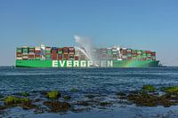Willkommen: Containerschiff Ever Alot von Evergreen.
