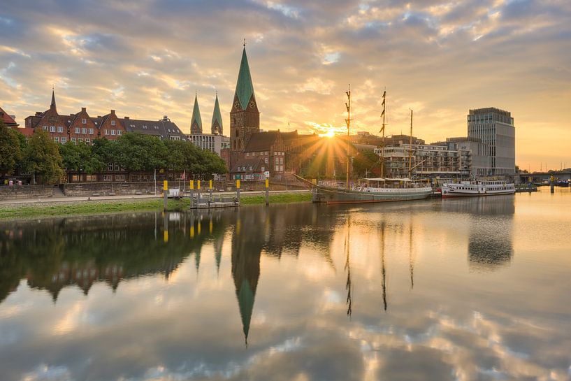 Sunrise on the Schlachte in Bremen by Michael Valjak