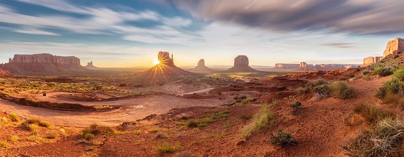Panorama de Monument Valley #1 par Edwin Mooijaart
