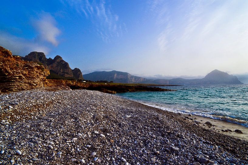 Evening relaxation on the beach in Sicily by Silva Wischeropp