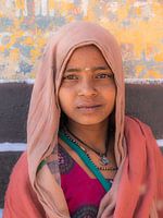 Portrait d'une jeune femme à Varanasi