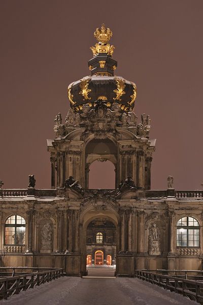 Zwinger-Building, Dresden by Gunter Kirsch