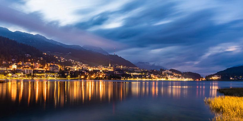 Saint-Moritz et le lac Saint-Moritz en Suisse par Werner Dieterich