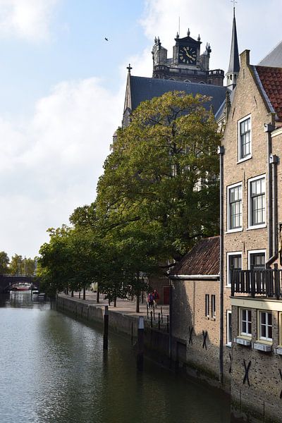 Stadtbild an der Grote Kerk in Dordrecht von Nicolette Vermeulen