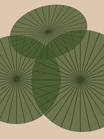 Eine abstrakte Darstellung von drei grünen Sonnenschirmen in Thailand