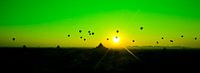 Luchtballonen zonsopgang Bagan Myanmar