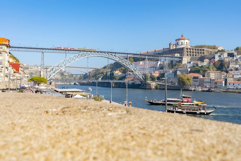 Travelogue: Porto and wine region along the Douro river by Mark Litjens Art