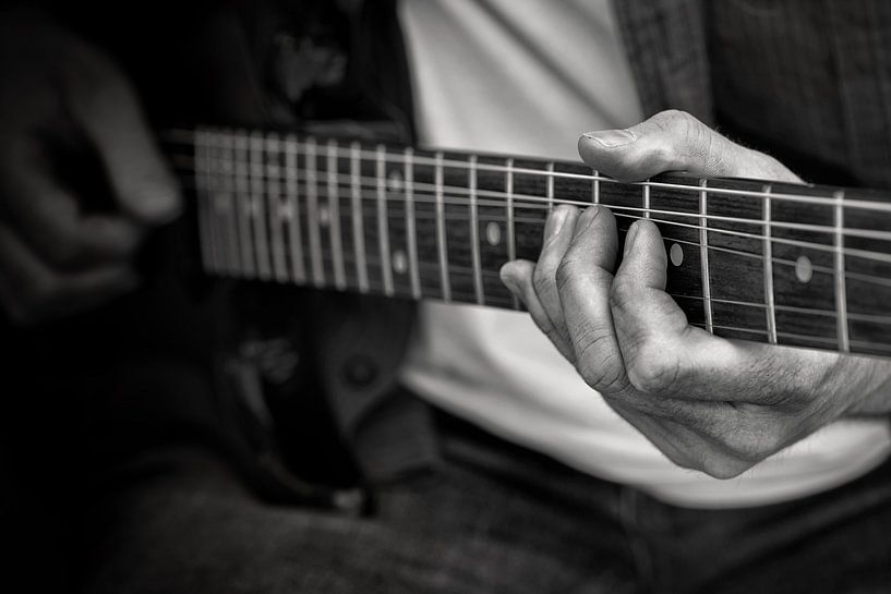 Gitarrist by Dieter Beselt