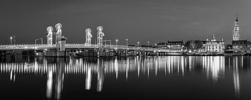 Skyline of Kampen in Black and White by Henk Meijer Photography