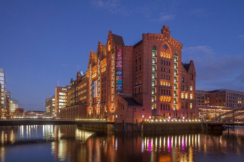 International Maritime Museum Hamburg in the former Kaispeicher I at Abendd�mmerung, Speicherstadt,  by Torsten Krüger