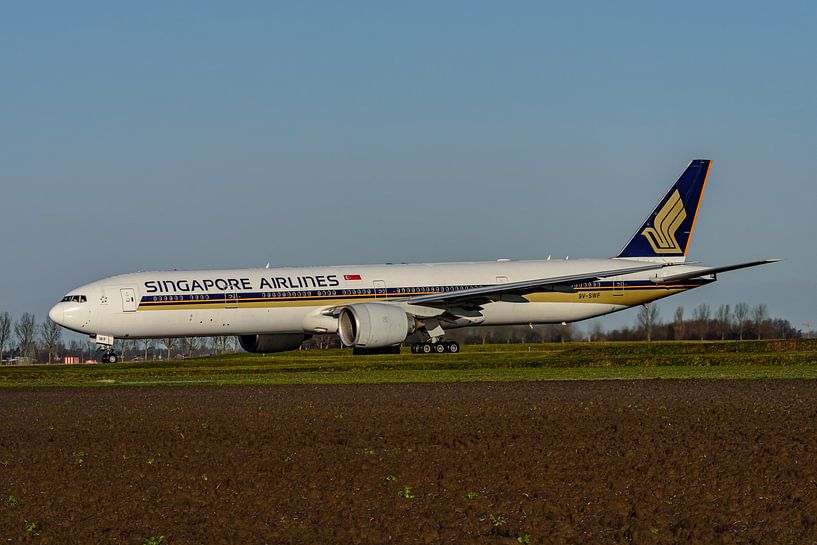Singapore Airlines Boeing 777-300ER. von Jaap van den Berg