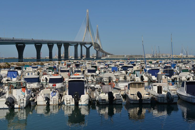Port de plaisance de Cadix avec Puente de la Pepa par Silva Wischeropp