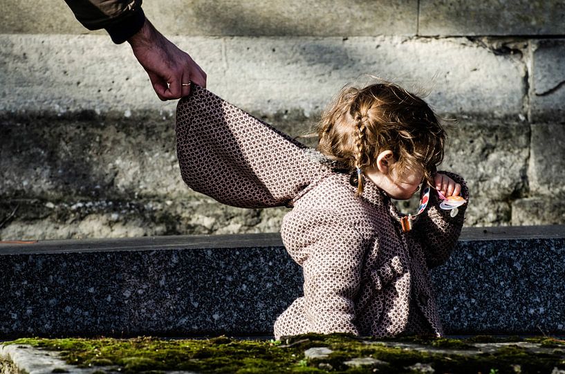 Resté debout par Emil Golshani
