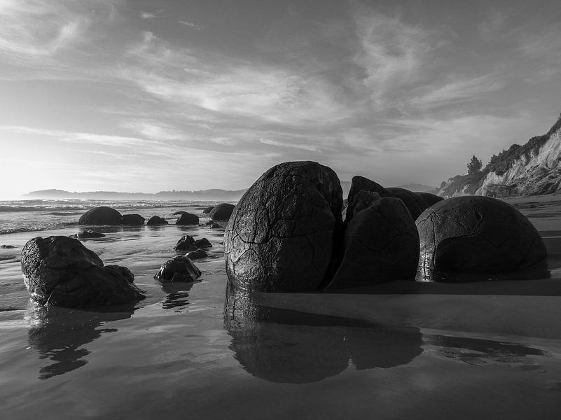 Verlaten Moeraki Boulders, Nieuw-Zeeland von J V