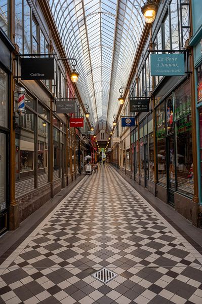 Paris under glass by Karsten Rahn