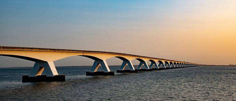 The Zeelandbrug in panorama, Zeeland (Netherlands) by Gert Hilbink