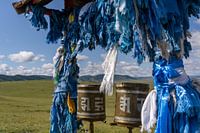 Gebetsrollen und Khadags