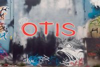 Nameplate Graffiti Otis