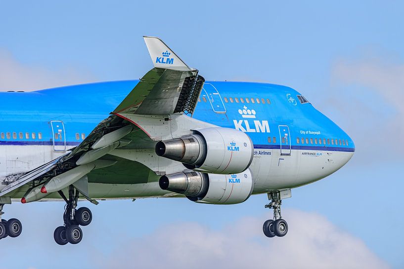 KLM Boeing 747-400 &quot;Stadt Guayaquil&quot;. von Jaap van den Berg