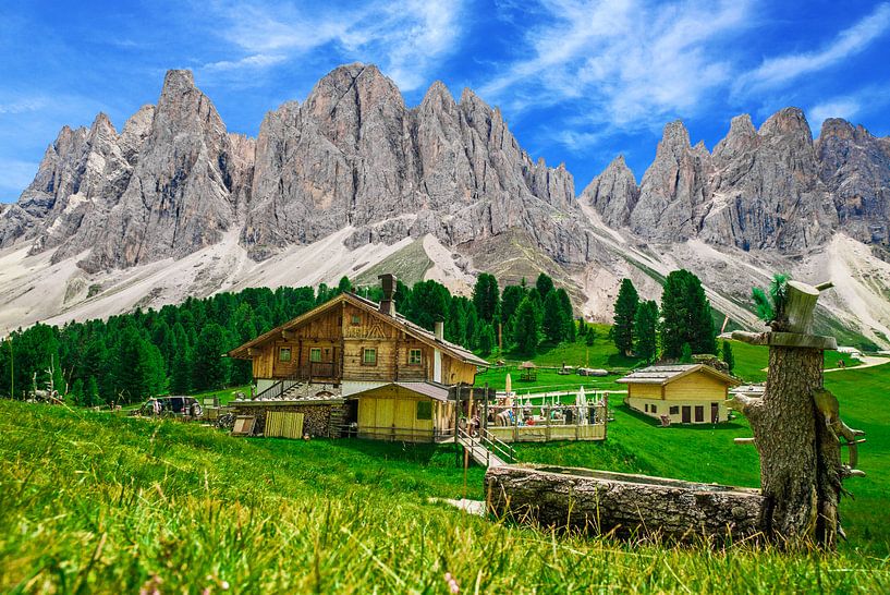 Almhütte in den Südtiroler Dolomiten von Ralf van de Veerdonk