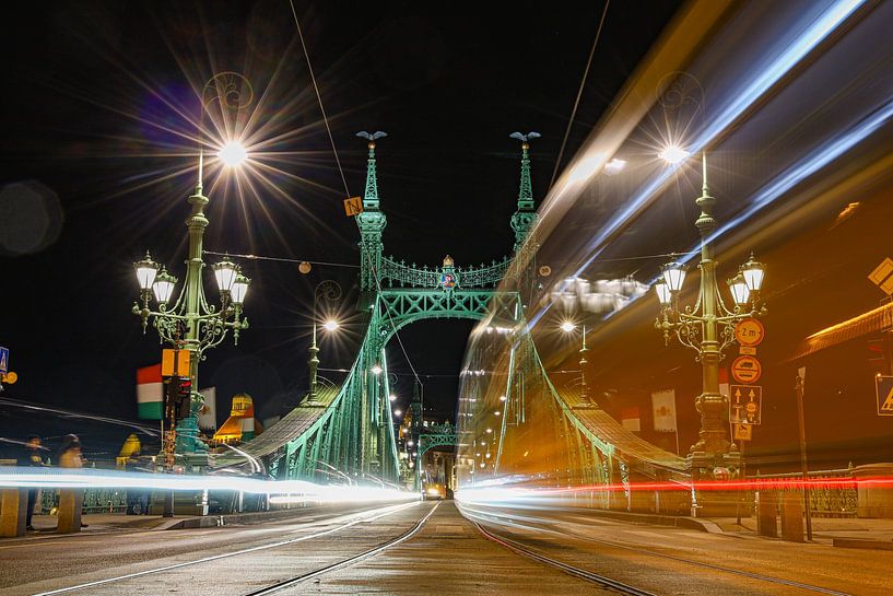 Budapest, capitale de la Hongrie, est un lieu où se mêlent culture, détente et dynamisme. par Patrick Fotografeert