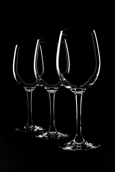 wineglasses von Shadia Bellafkih