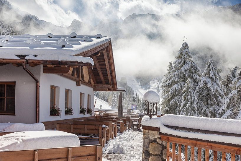 Bergkristall hut on the Klausberg in winter, Tauferer Ahrntal, South Tyrol by Christian Müringer
