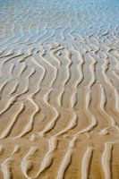 Reliëf op het strand