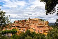 Zicht op Roussillon.