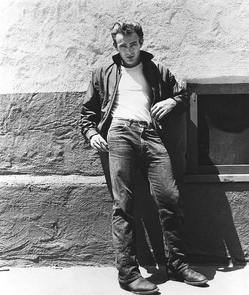 James Dean am Set von Rebel Without A Cause, 1955 von Bridgeman Images