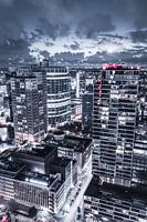 Rotterdamer Blaak zur Nachtzeit