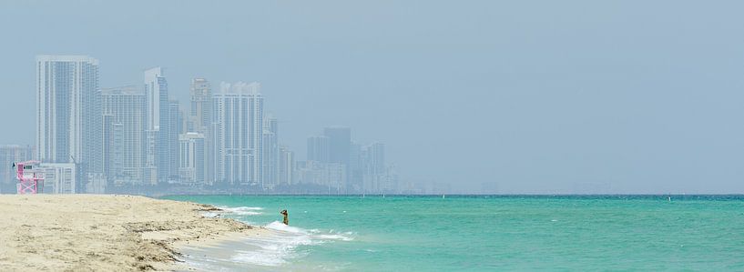 Solo am Südstrand von Mark den Hartog