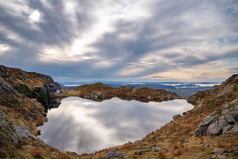 Natural Infinity Pool by Twan van Vugt