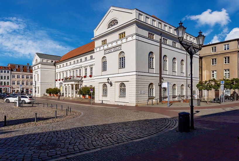 Town hall view by Holger Felix