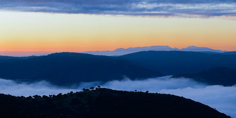 Sonnenaufgang in den Bergen von Jaap La Brijn