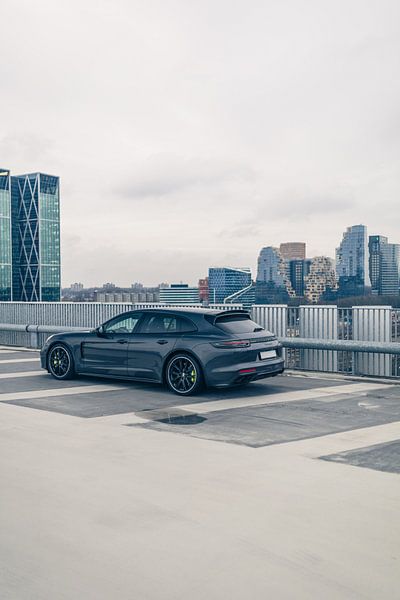Porsche Panamera 4S in Amsterdam von Sebastiaan van 't Hoog