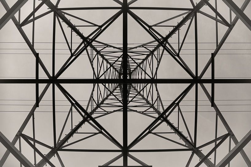 Mât haute tension par Rudi Everaert