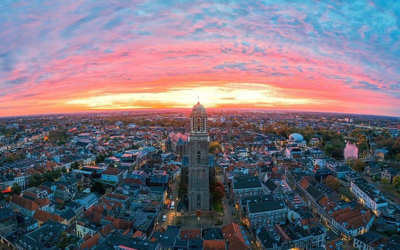 Fiery sunrise Zwolle centre by Thomas Bartelds