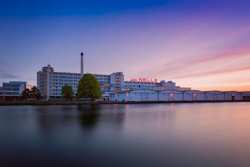Van Nelle by Peet de Rouw