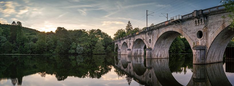 Historische spoorwegbrug over de Moezel in Frankrijk bij Nancy van Jonas Weinitschke