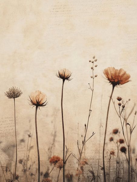 Blumen im Vintage- und Japandi-Stil von Japandi Art Studio