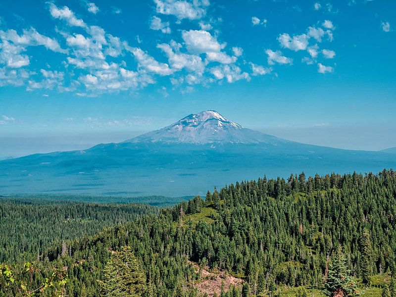 Mt. Shasta overview through wild fire smoke by Marc van den Elzen