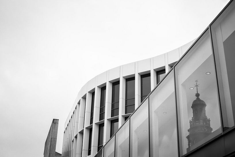 Ancien et nouvel hôtel de ville sur la place du marché de Maastricht par Streets of Maastricht