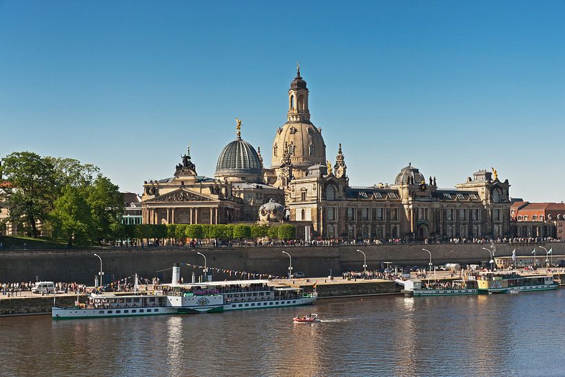 Dresden, Germany by Gunter Kirsch