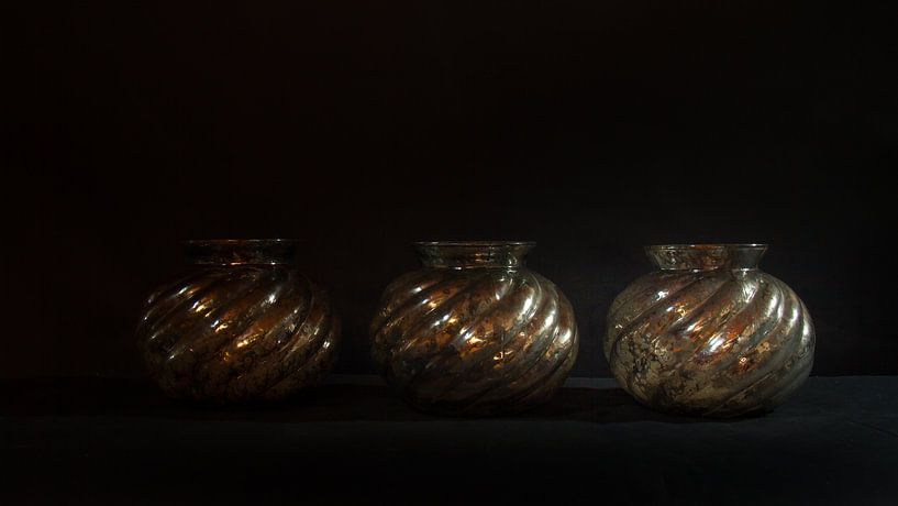 Vazen by Pieter Heres