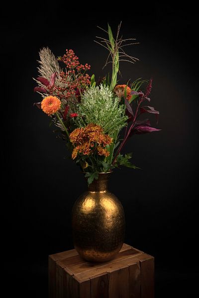 Nature morte de fleurs dans un vase &quot;Autumn Happiness&quot; par By Marjolein Design