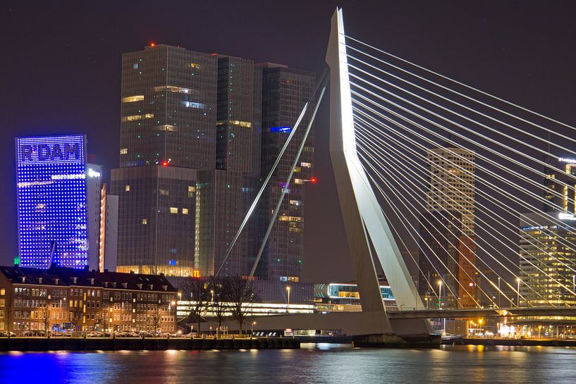 Tour au sud et pont Erasmus à la tête du sud à Rotterdam par Remco Swiers